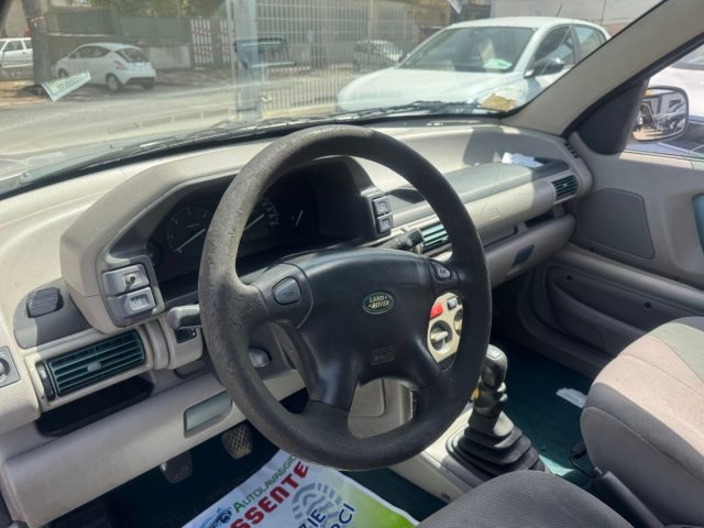 LAND ROVER Freelander usata, con Autoradio