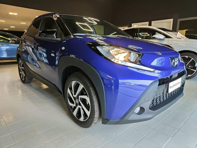 TOYOTA Aygo X usata, con Airbag