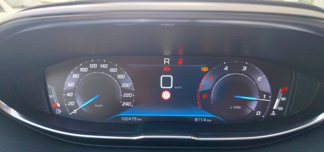 PEUGEOT 5008 usata, con Cruise Control