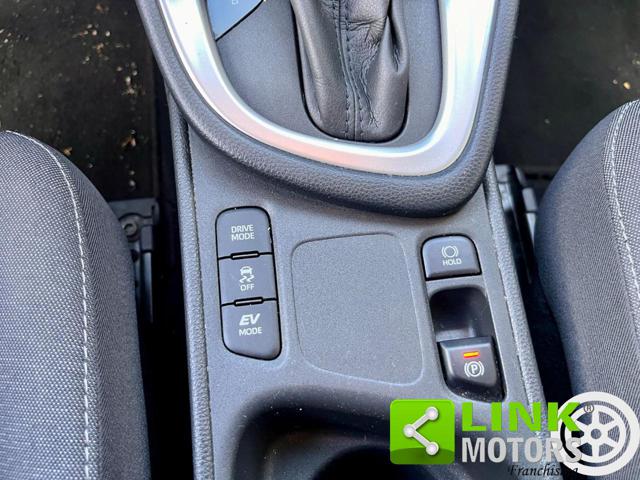 TOYOTA Yaris usata, con Limitatore di velocità