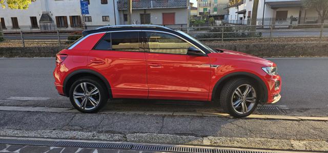 VOLKSWAGEN T-Roc usata, con Autoradio
