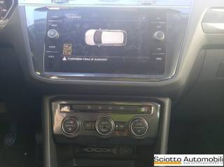 VOLKSWAGEN Tiguan usata, con Bracciolo