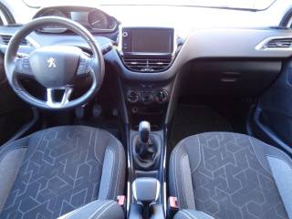 RENAULT Clio usata, con Controllo trazione