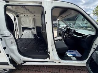 FIAT Doblo usata, con Sensori di parcheggio posteriori