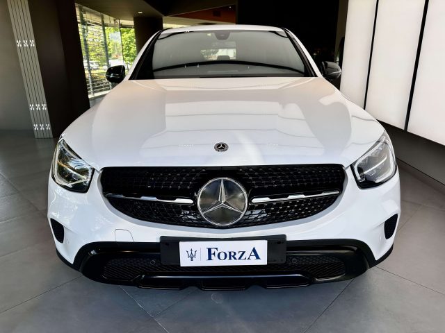 MERCEDES-BENZ GLC 300 usata, con Airbag