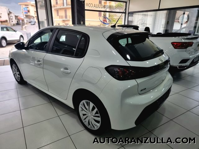 PEUGEOT 208 usata, con Autoradio