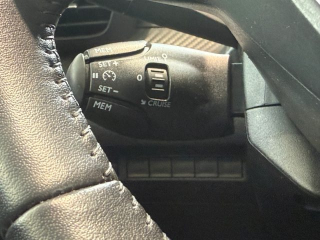 PEUGEOT 208 usata 30