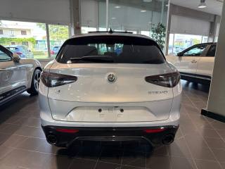 ALFA ROMEO Stelvio usata, con Autoradio