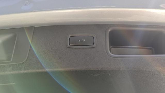 PORSCHE Macan usata, con Controllo automatico clima