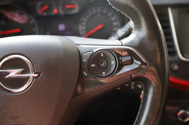 OPEL Crossland usata, con Pacchetto sportivo