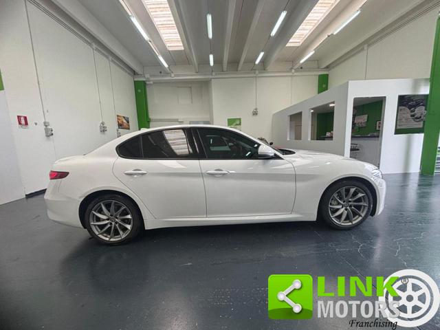 ALFA ROMEO Giulia usata, con Autoradio
