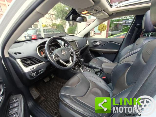 JEEP Cherokee usata, con Luci diurne