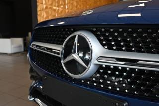 MERCEDES-BENZ GLC 300 usata 12