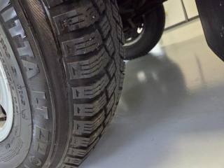 LAND ROVER Defender usata, con Sedile posteriore sdoppiato