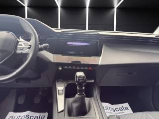 PEUGEOT 308 usata, con Volante in pelle