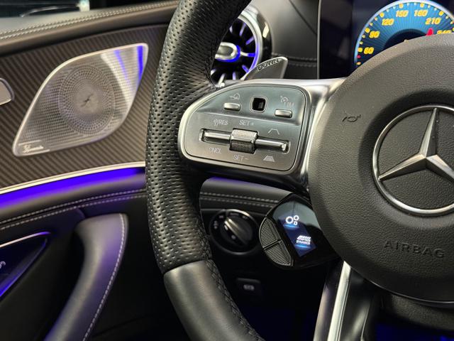 MERCEDES-BENZ AMG GT usata, con Leve al volante