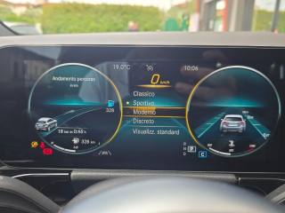 MERCEDES-BENZ GLA 200 usata, con Bracciolo