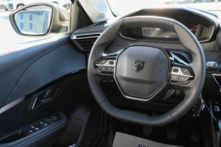 PEUGEOT 208 usata, con Sedile posteriore sdoppiato