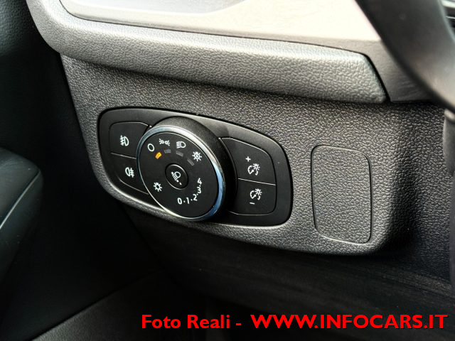FORD Focus usata, con USB
