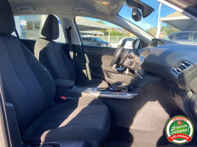 PEUGEOT 308 usata, con Sistema di navigazione