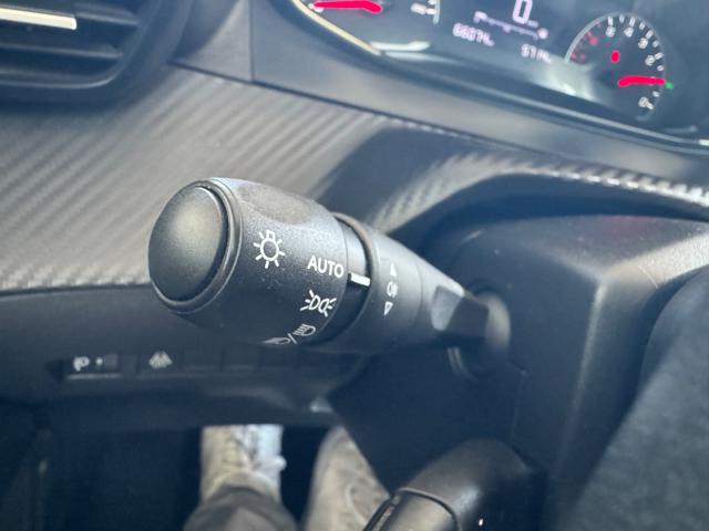 PEUGEOT 208 usata, con Lettore CD