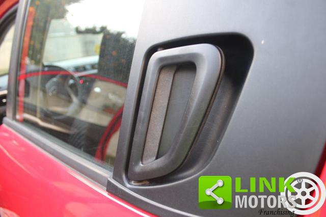 MAHINDRA KUV100 usata, con Park Distance Control