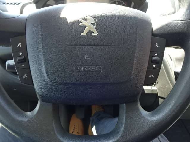 PEUGEOT Boxer usata, con Luci diurne