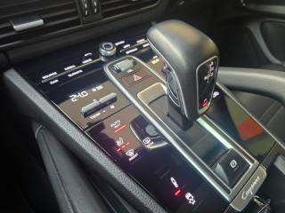 PORSCHE Cayenne usata, con Sound system