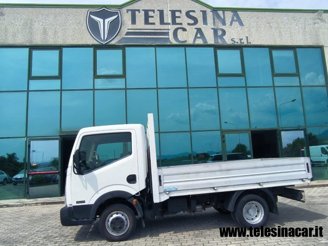 NISSAN usata 4