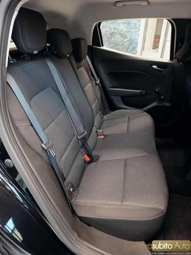 RENAULT Clio usata, con Airbag testa
