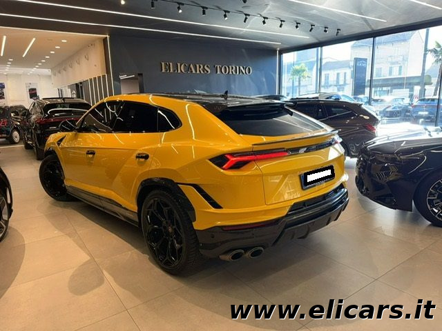 LAMBORGHINI Urus usata, con Airbag