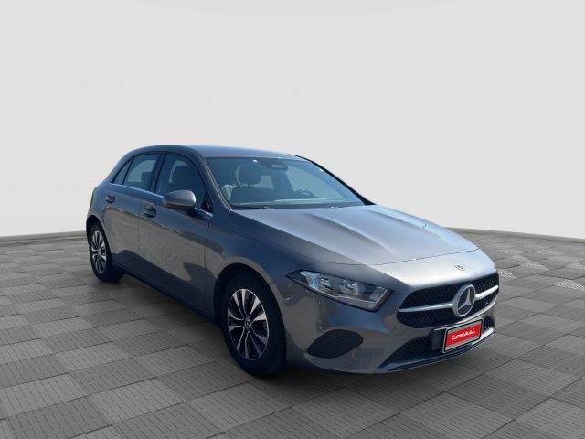 MERCEDES-BENZ A 180 usata 6