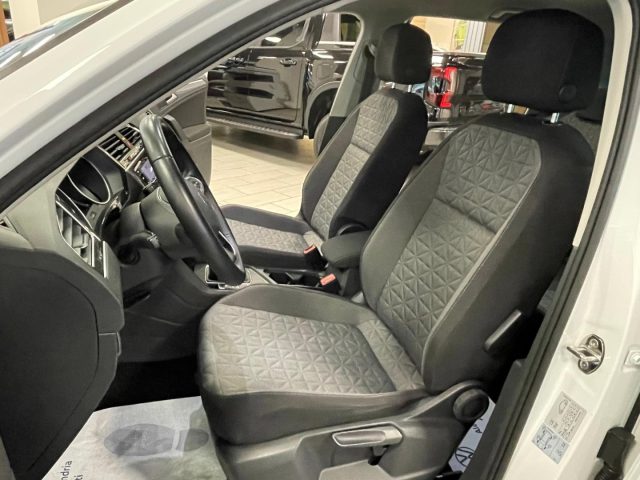 VOLKSWAGEN Tiguan usata, con Fari LED