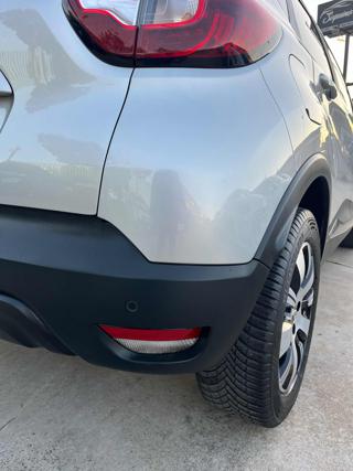 RENAULT Captur usata, con Alzacristalli elettrici