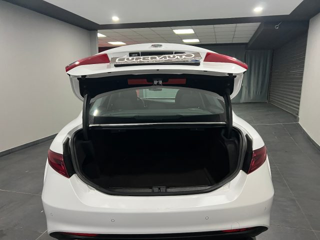 ALFA ROMEO Giulia usata, con Climatizzatore