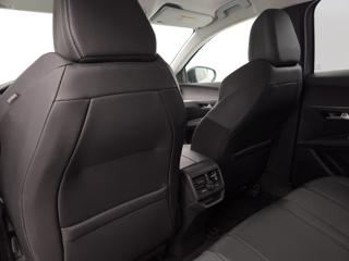 PEUGEOT 3008 usata, con Volante in pelle