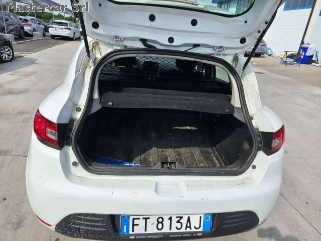 RENAULT Clio usata, con MP3