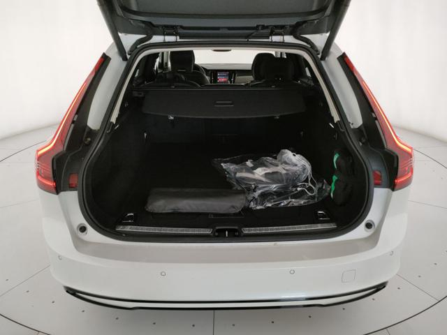 VOLVO V90 usata, con Autoradio digitale