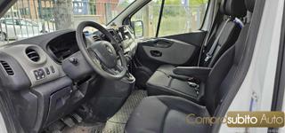 RENAULT Trafic usata 15
