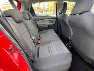 TOYOTA Yaris usata, con Volante multifunzione