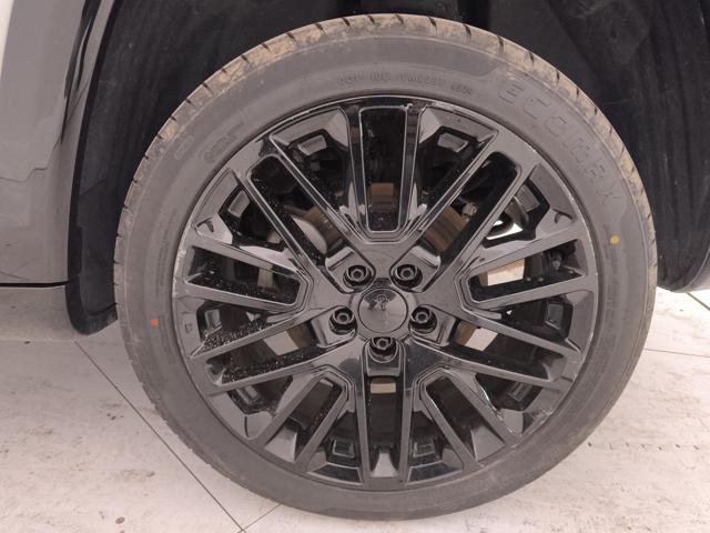 JEEP Compass usata, con Sedile posteriore sdoppiato