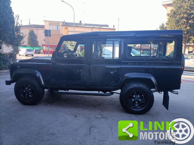 LAND ROVER Defender usata, con Autoradio