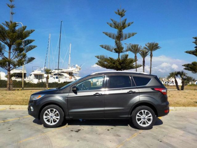 FORD Kuga usata, con USB