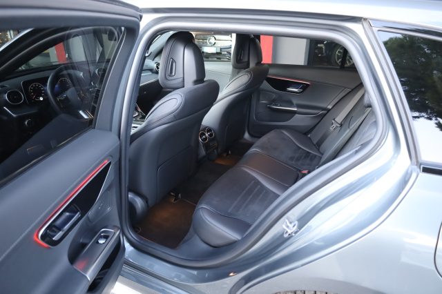MERCEDES-BENZ C 300 usata 112