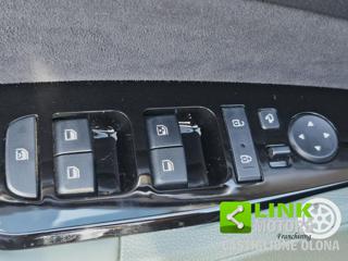 KIA Sportage usata, con Sedile posteriore sdoppiato