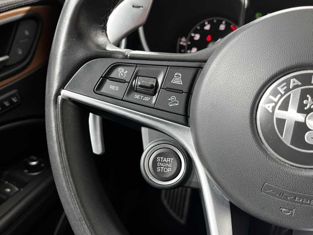 ALFA ROMEO Stelvio usata, con Bluetooth