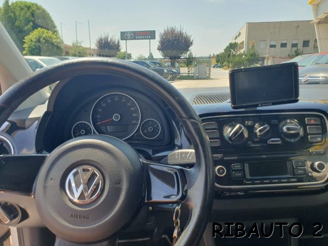 VOLKSWAGEN up! usata, con Airbag testa