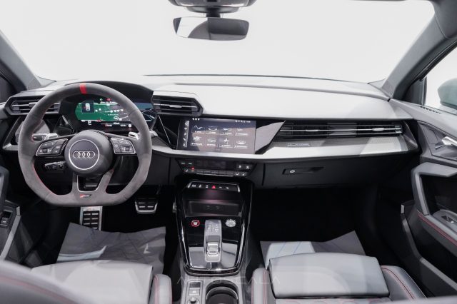 AUDI RS3 usata 32