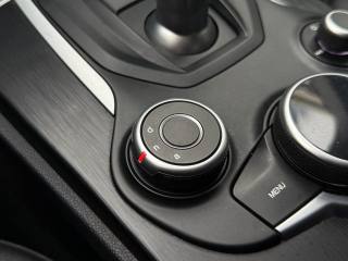 ALFA ROMEO Stelvio usata, con USB