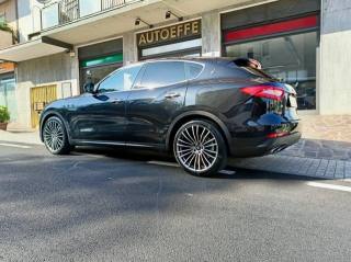 MASERATI Levante usata, con Airbag